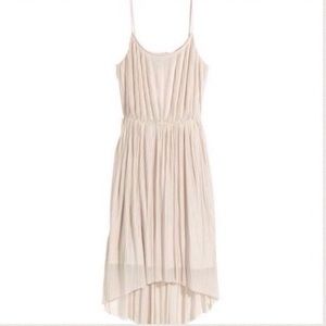 CLEARANCE❤️‍🔥H&M Pleated High Low Dress Cream